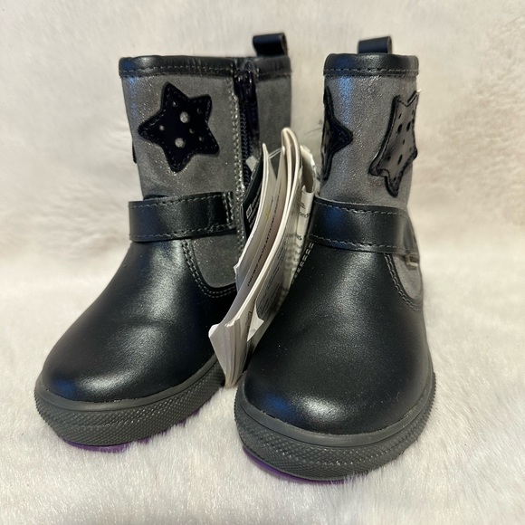 Boots Bartek - Picture 5 of 8